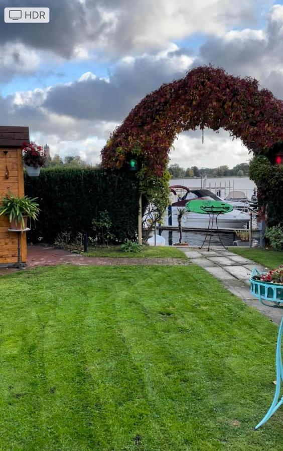 Botel Schiffspension Luise