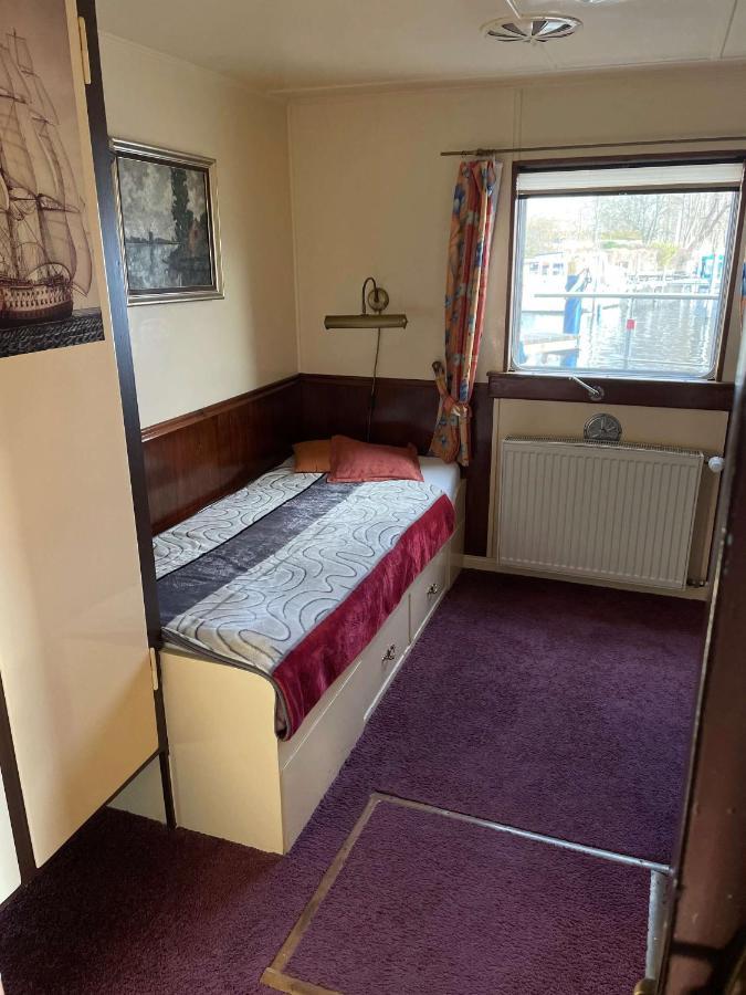 Botel Schiffspension Luise 3*