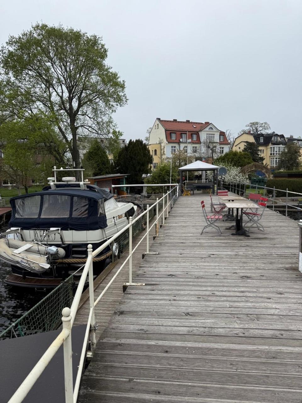Schiffspension Luise Botel